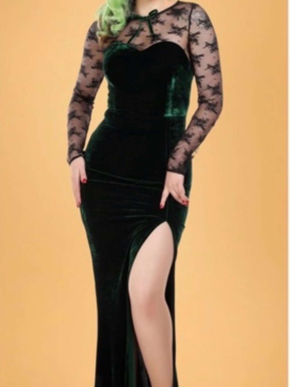 Collectif Vintage London Deep Emerald Velvet Lace Long Sleeve Maxi Dress